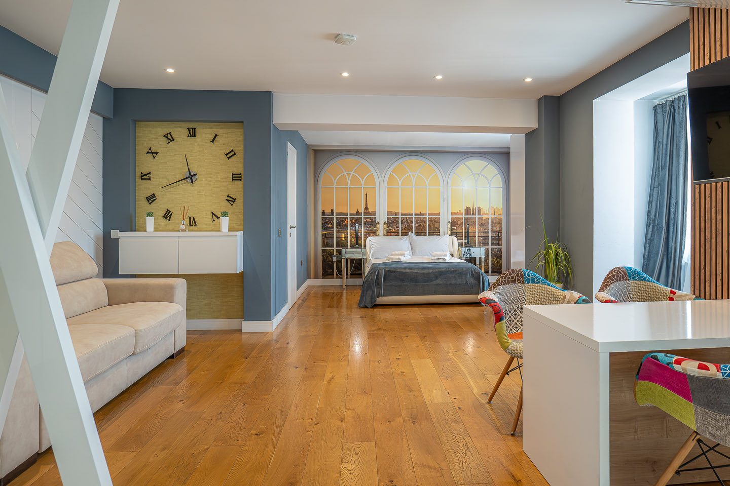 Direct booking Bucharest apartment compared with OTA booking