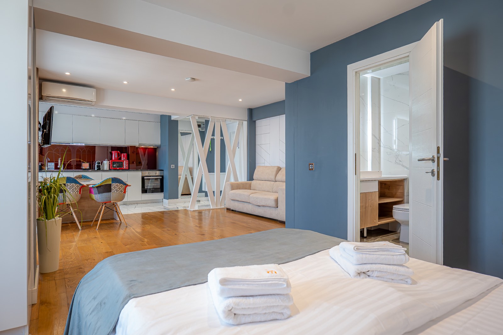 Bucharest city centre apartment dining and living area
